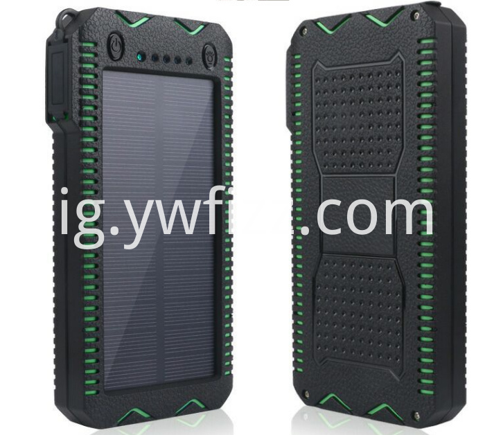 Ube Na-ekpuchi Ihe Na-adịghị Ewu Waterproof Charging Treasure